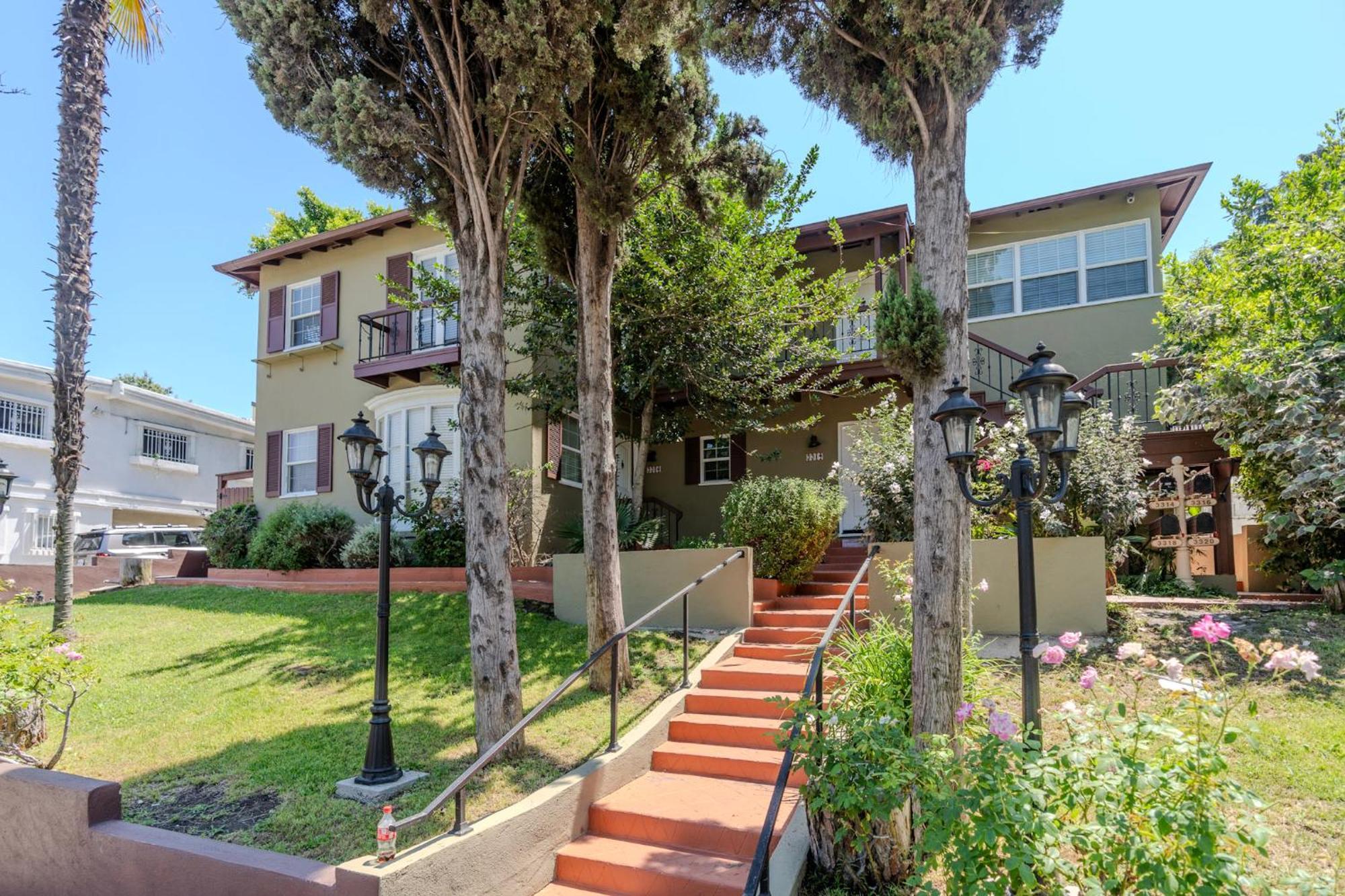 Charming Duplex Home In Sherman Oaks Los Angeles Exterior photo